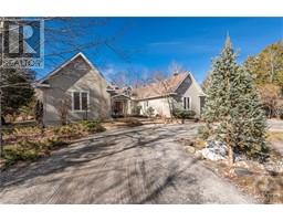 6485 WADDION DRIVE, greely, Ontario