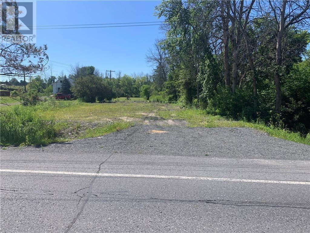 000 County Rd 18 Road, St Andrews West, Ontario  K0C 1A0 - Photo 1 - 1383072