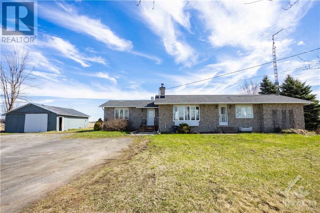 1709 County Rd 31 Road, Winchester, Ontario  K0C 2K0 - Photo 1 - 1386719